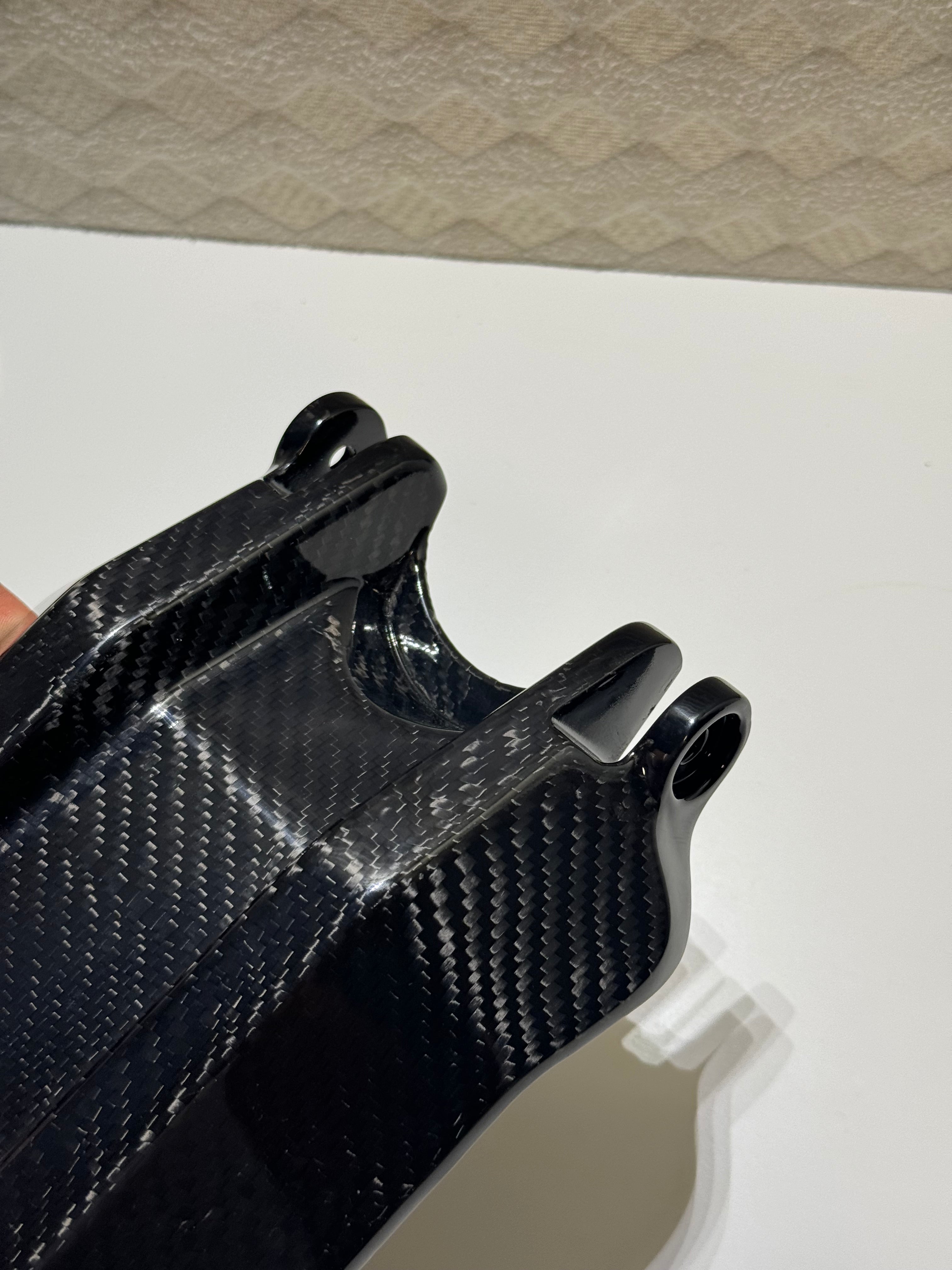 Eride carbon fiber battery lid