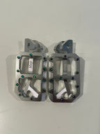 Mxp foot pegs 2 week pre order