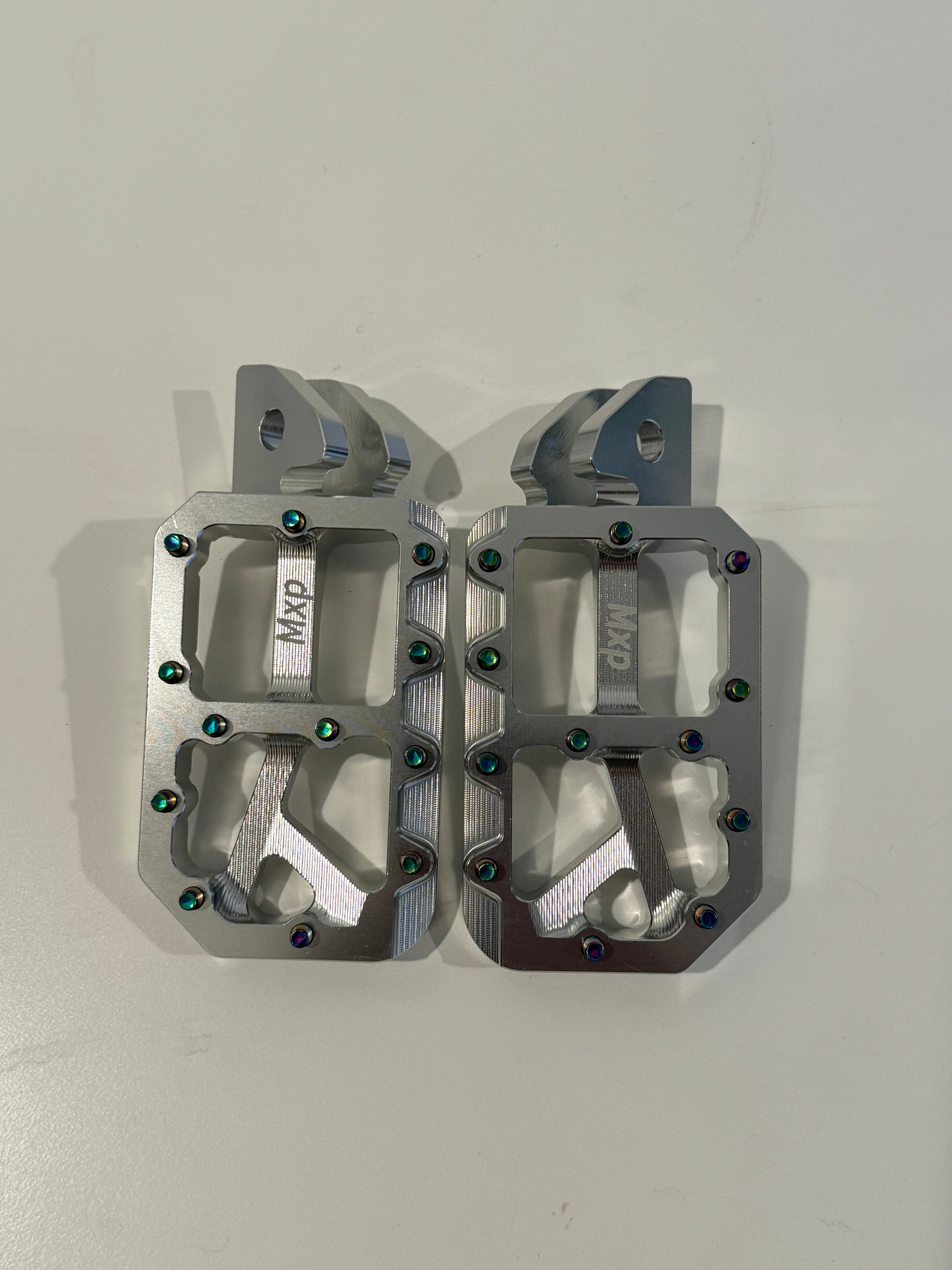 Mxp foot pegs 2 week pre order