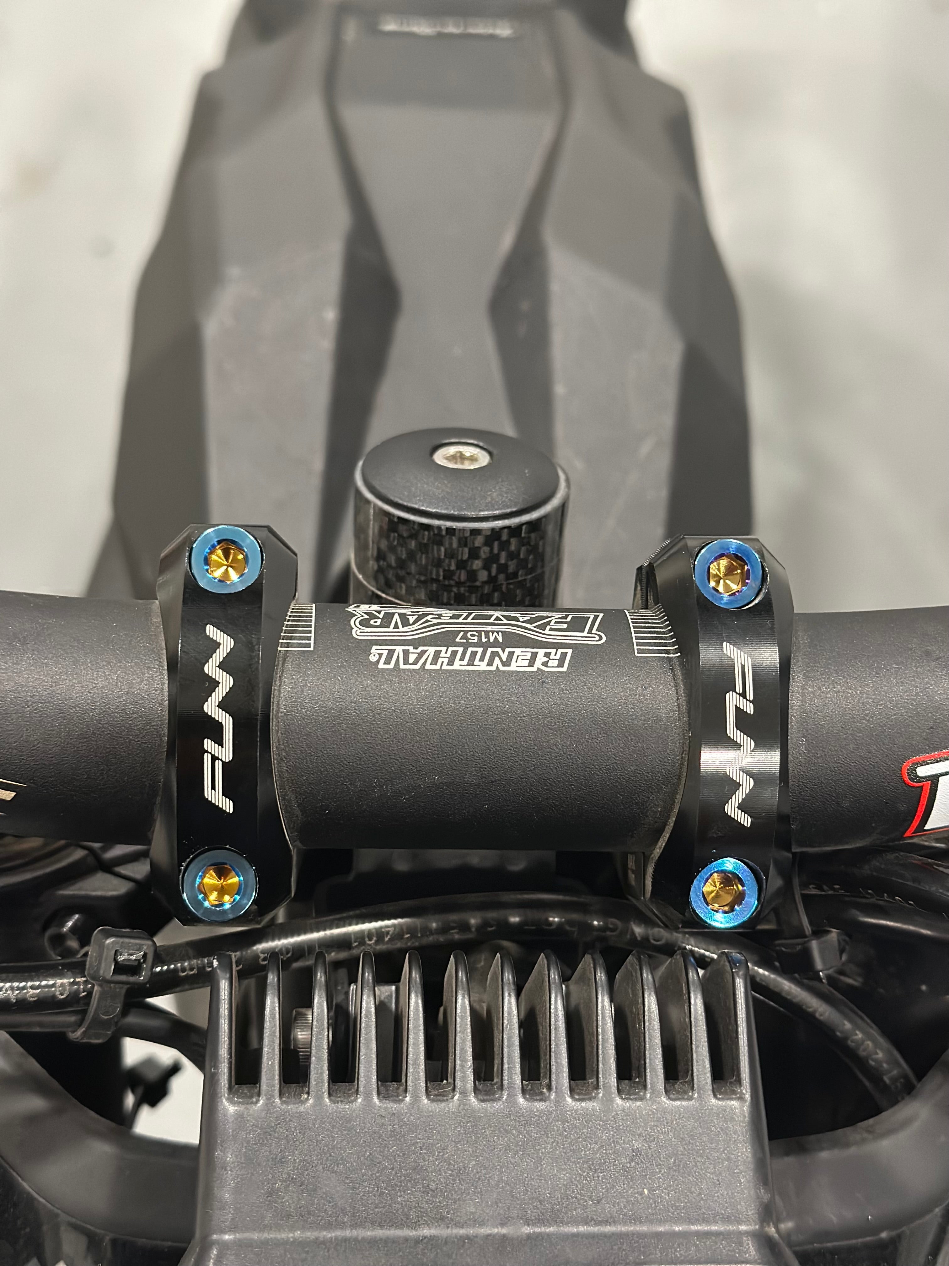 Titanium Funn Mount Bolts